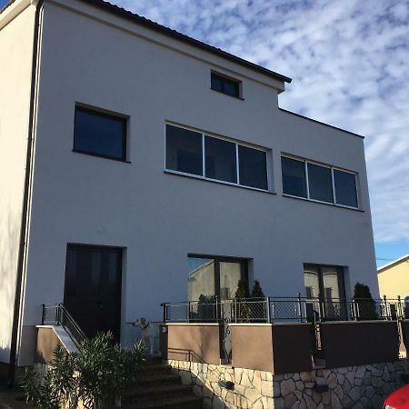 Apartment Ruzmarin Porat Exterior photo